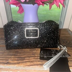 Loungefly Disney Minnie Mouse Happy New Year Glitter Wallet Wristlet NWT